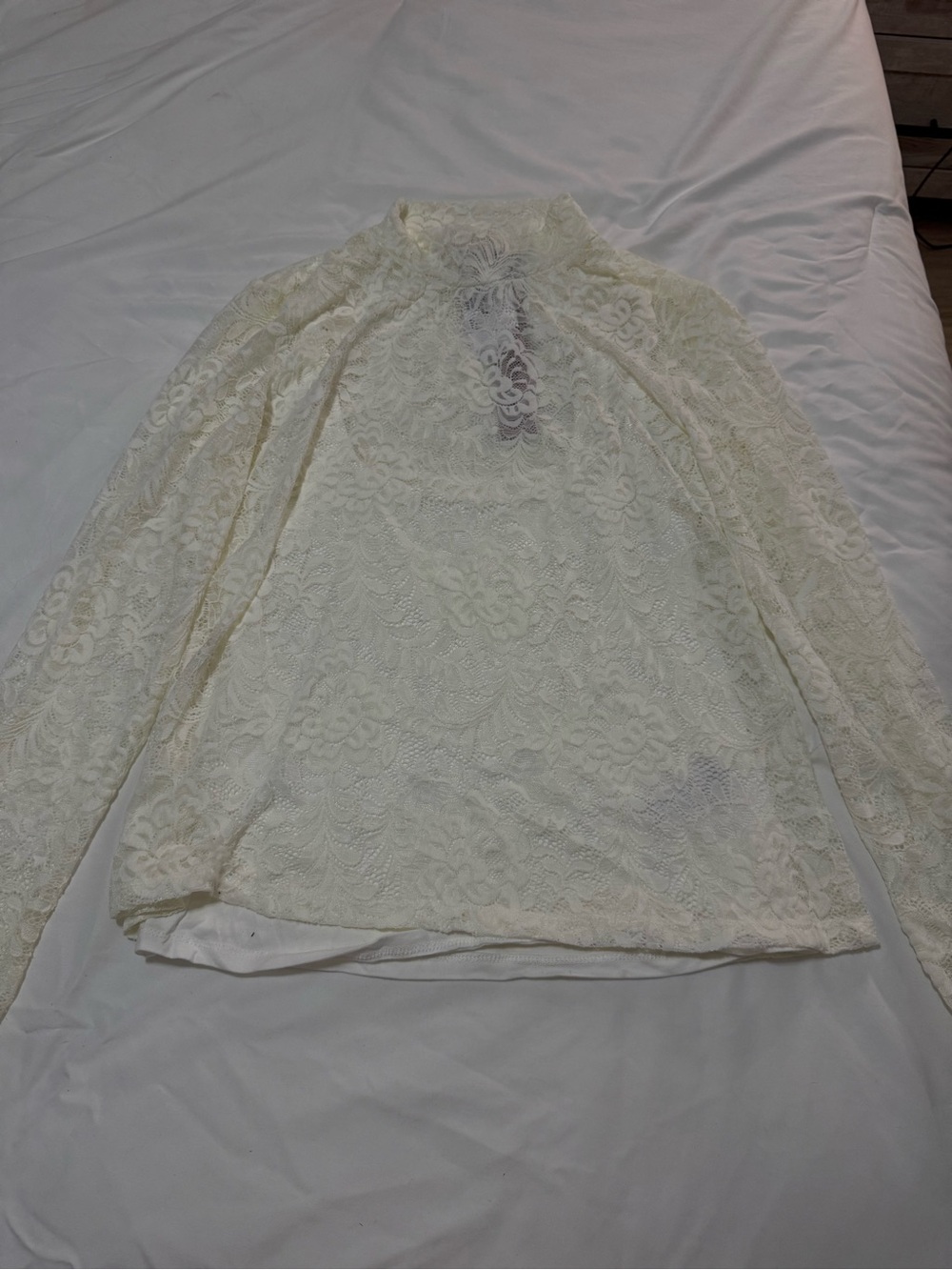 Catherine Malandrino Ivory Floral Lace Long-Sleeve Blouse